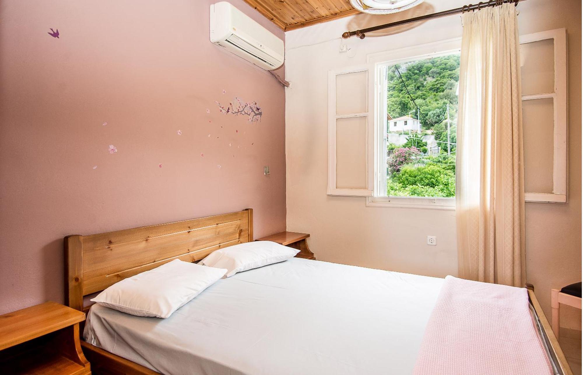 The Grapevine Rooms Poros  ภายนอก รูปภาพ